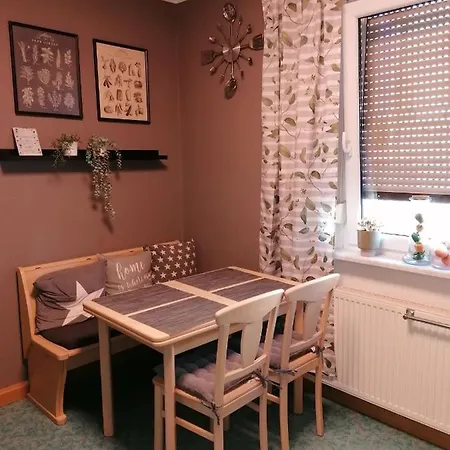 Ferienwohnung Am Keramikatelier Bitterfeld-Wolfen Exterior photo